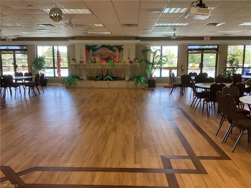 RIVIERA GOLF ESTATES - Residential