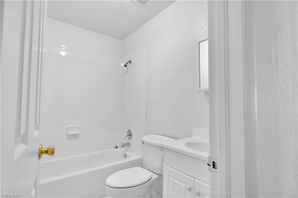 ABACO BAY - Residential