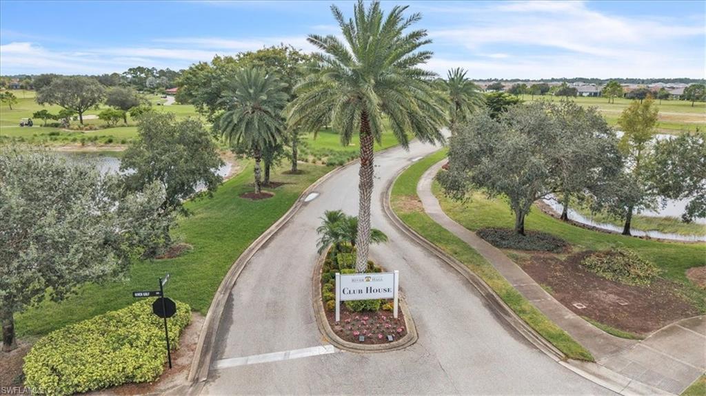 COUNTRY CLUB - Residential