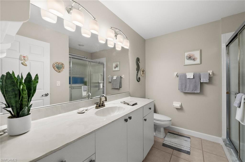 VINTAGE BAY - Residential