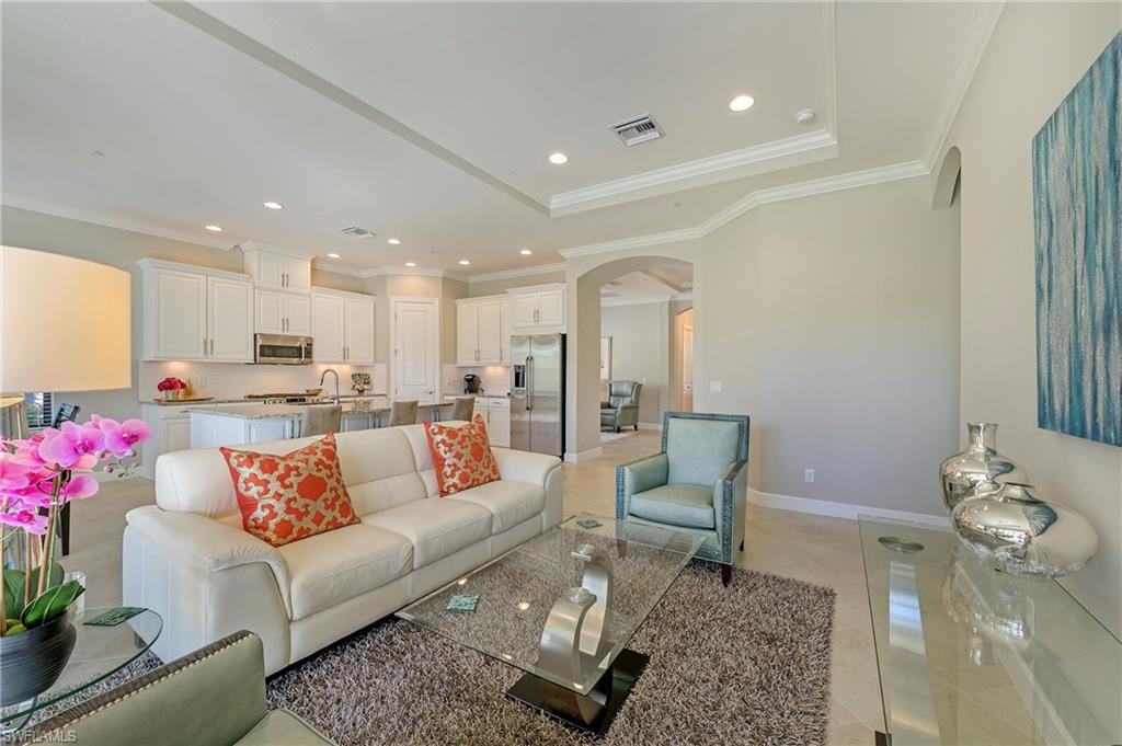 PEBBLE POINTE - Residential