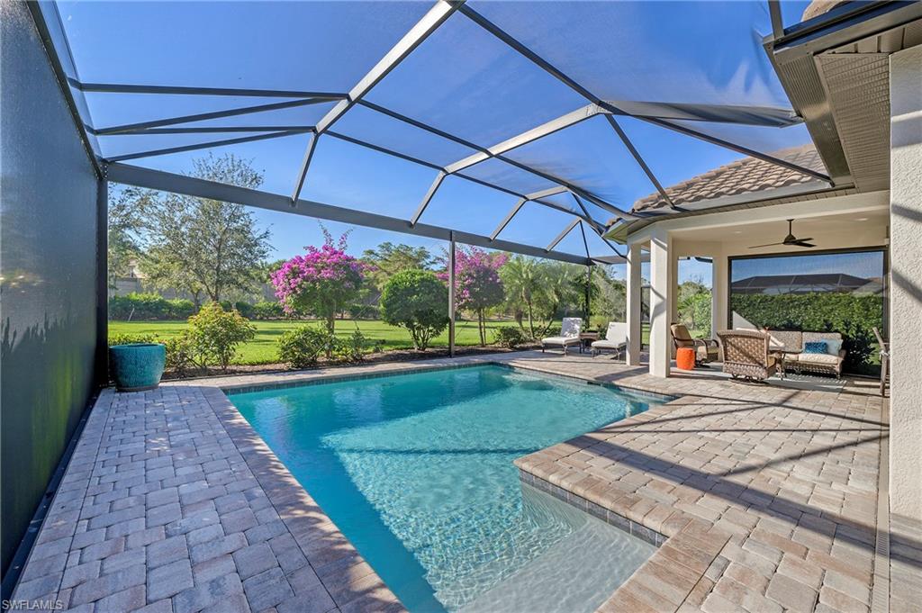 PEBBLE POINTE - Residential