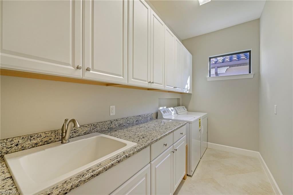 PEBBLE POINTE - Residential
