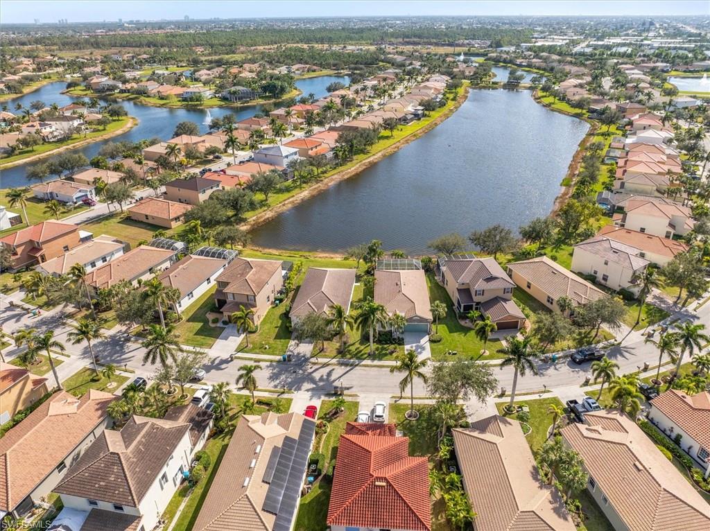 CORAL LAKES - Residential