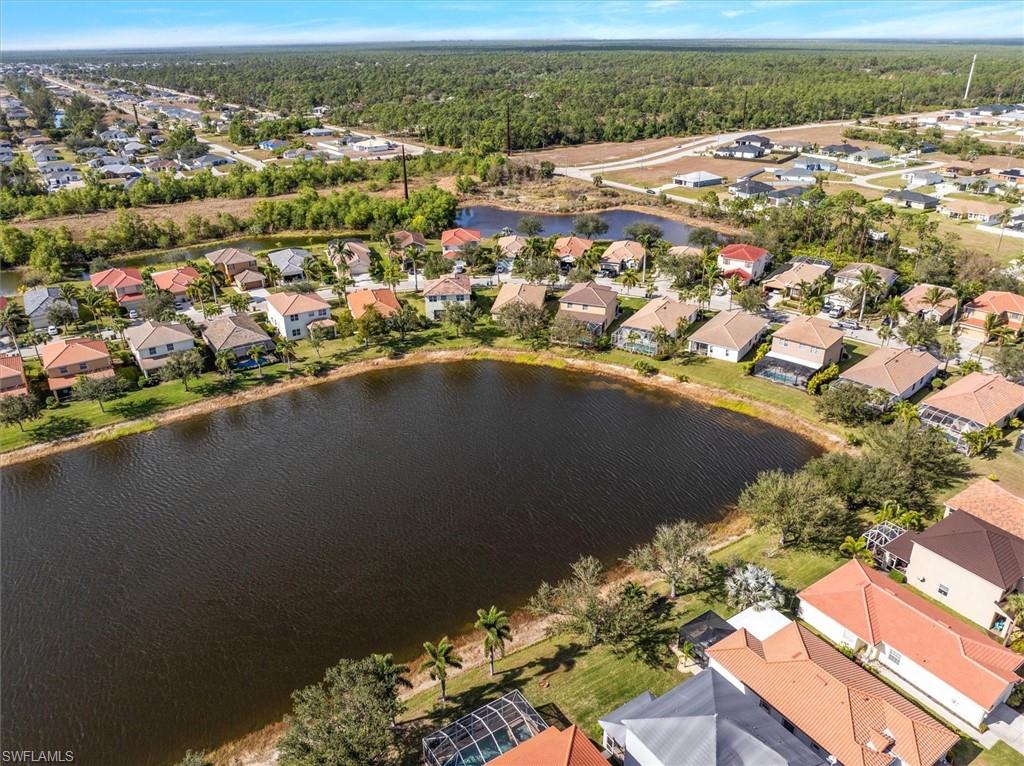 CORAL LAKES - Residential