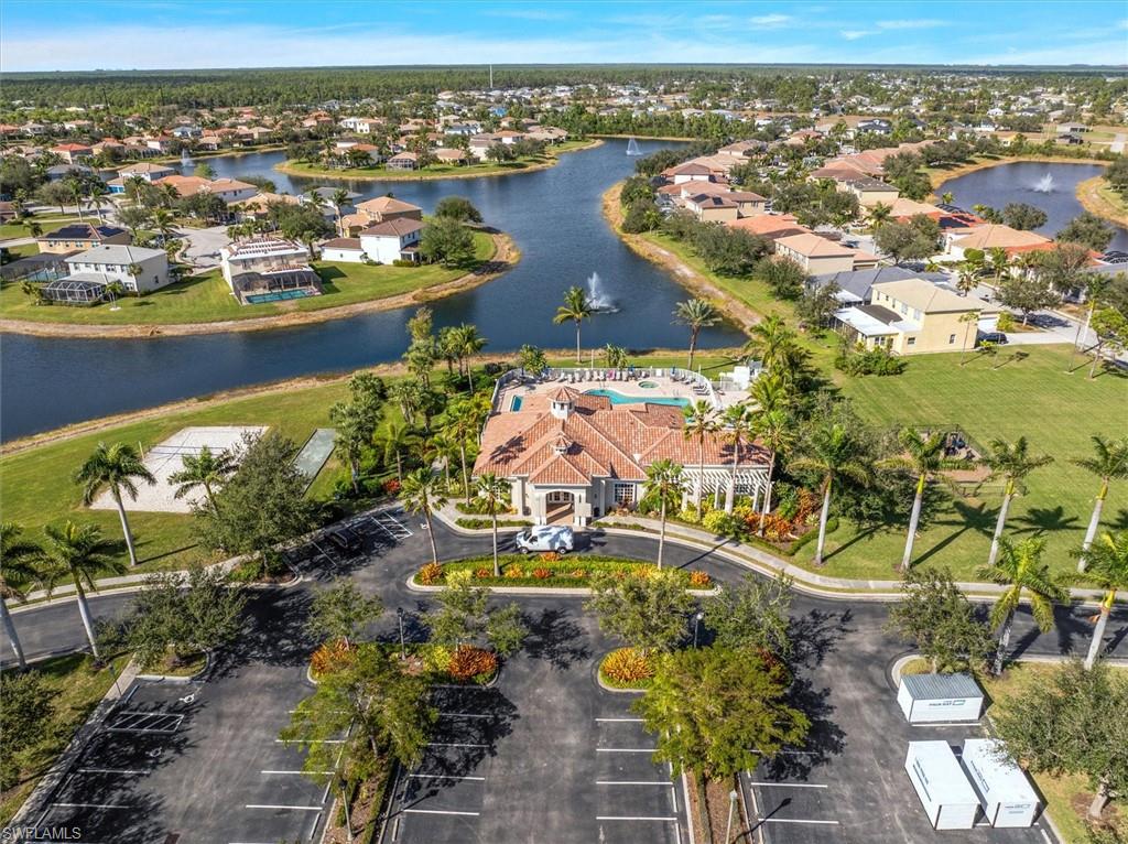 CORAL LAKES - Residential
