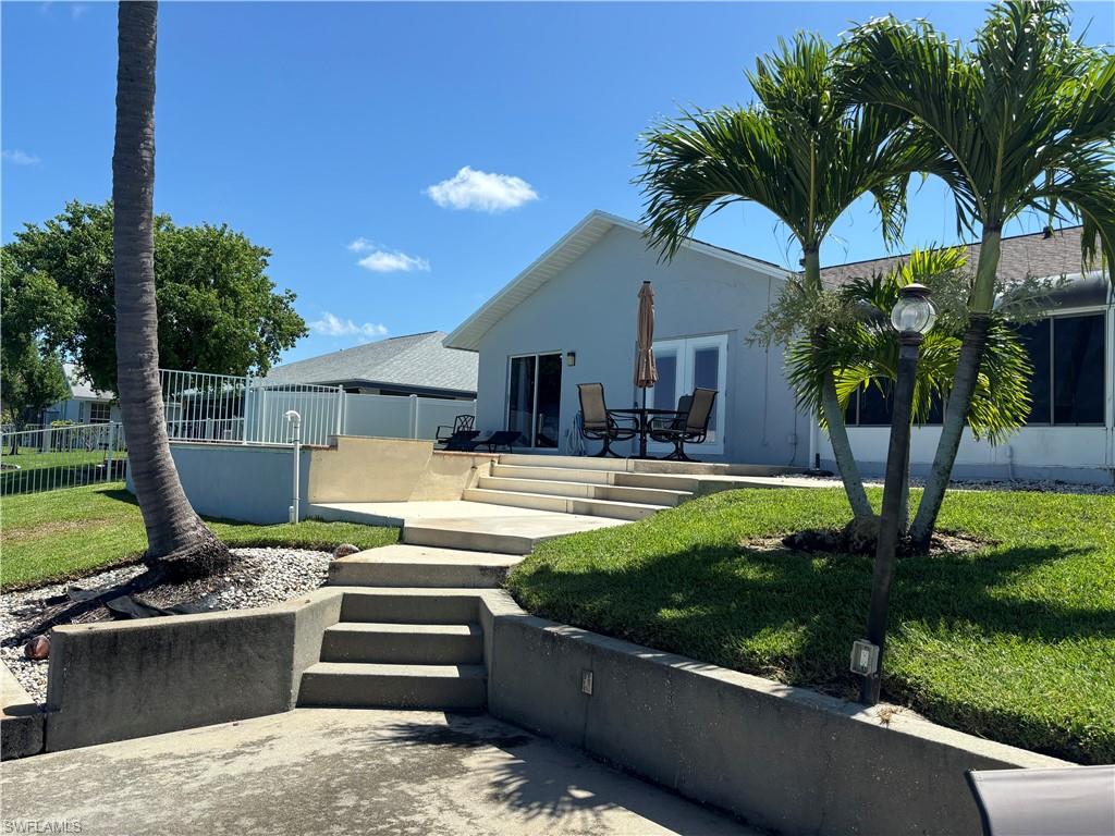 CAPE CORAL - Residential