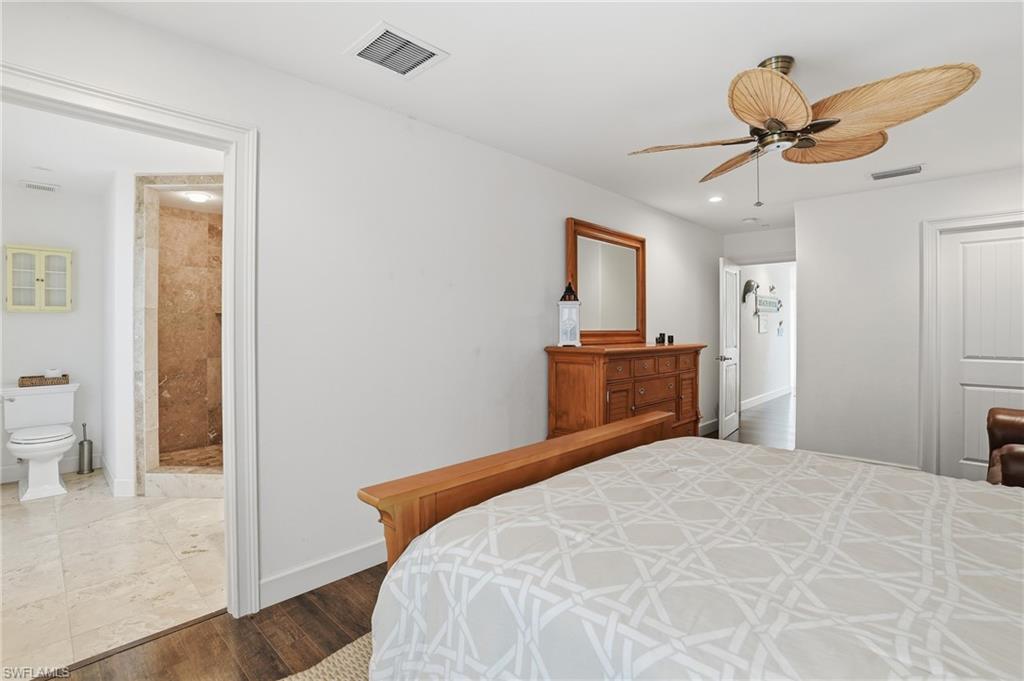 CHARLOTTE SHORES - Residential
