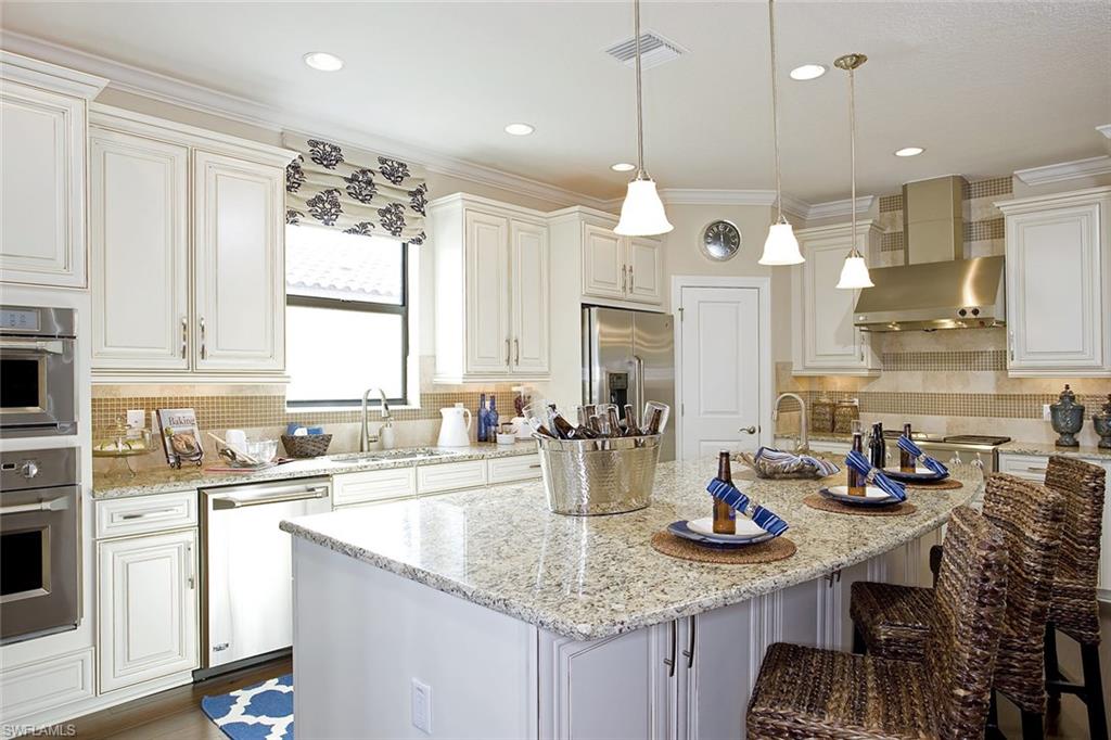 PEBBLE POINTE - Residential