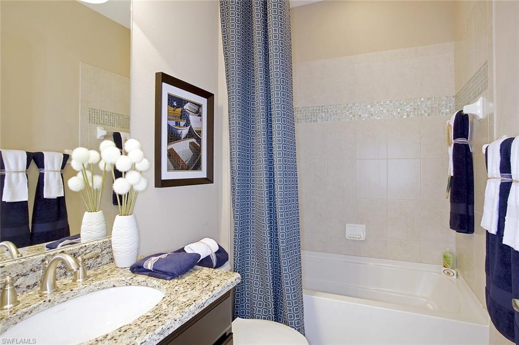 PEBBLE POINTE - Residential