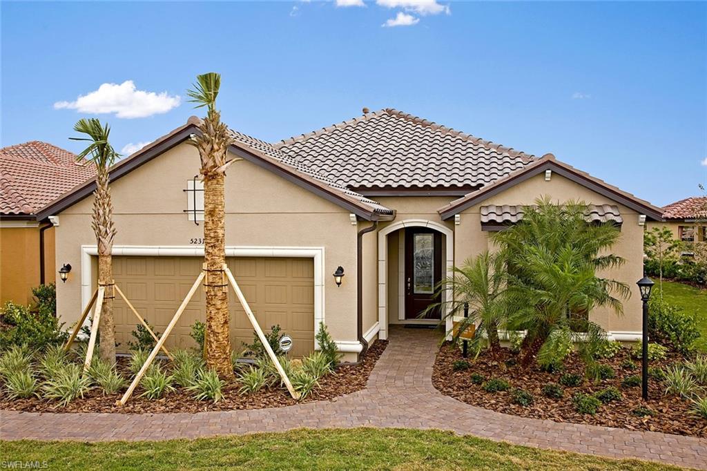 PEBBLE POINTE - Residential