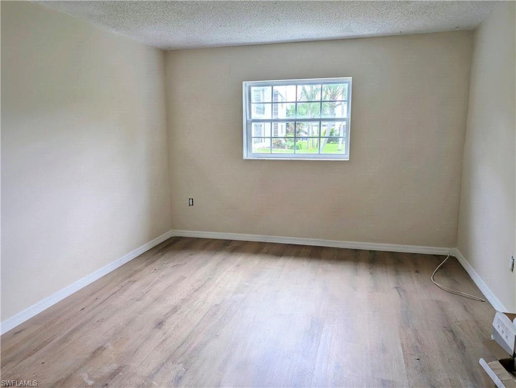 FOXMOOR CONDO - Residential