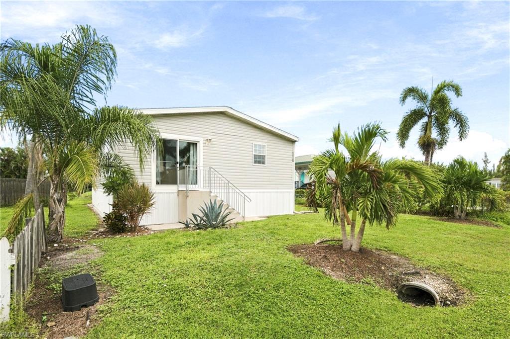 PINE ISLAND VILLAS - Residential