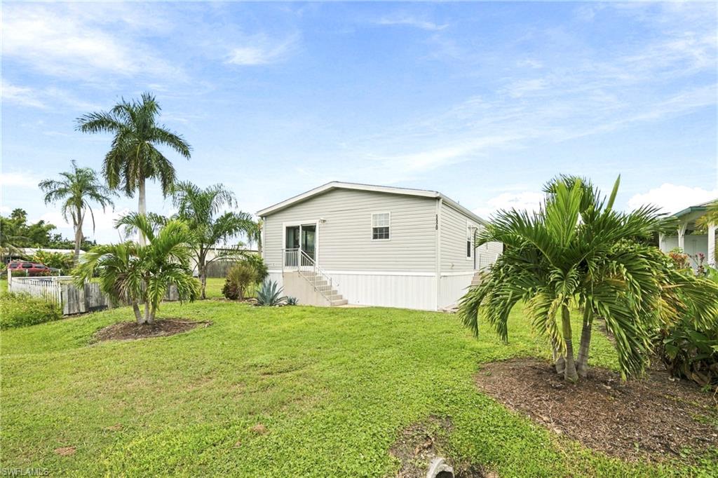 PINE ISLAND VILLAS - Residential