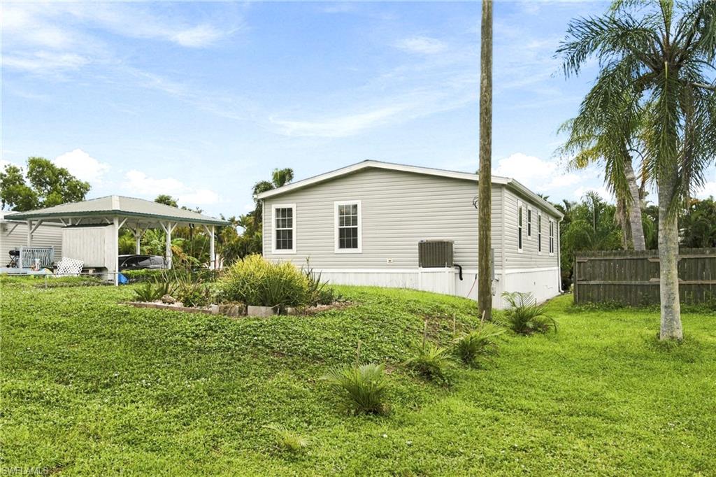PINE ISLAND VILLAS - Residential