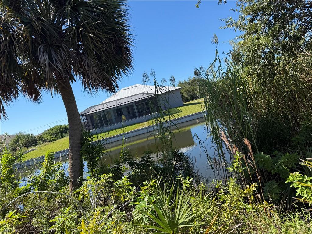 CAPE CORAL - Land