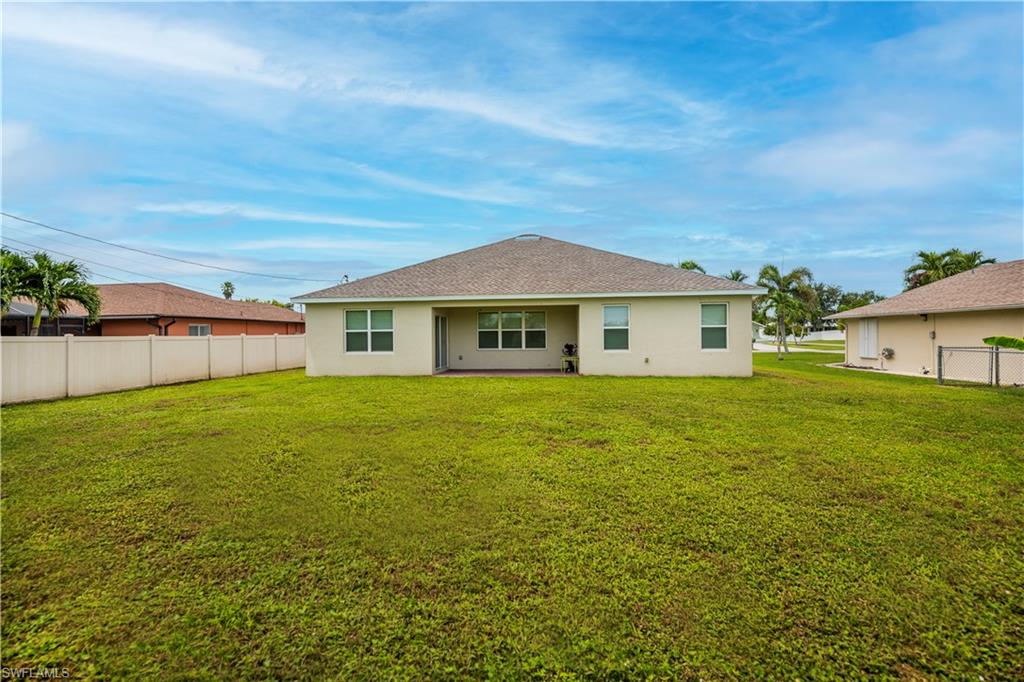 CAPE CORAL - Residential