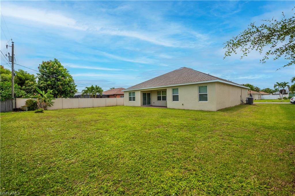 CAPE CORAL - Residential