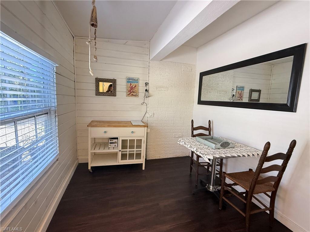 PINE ISLAND - Residential