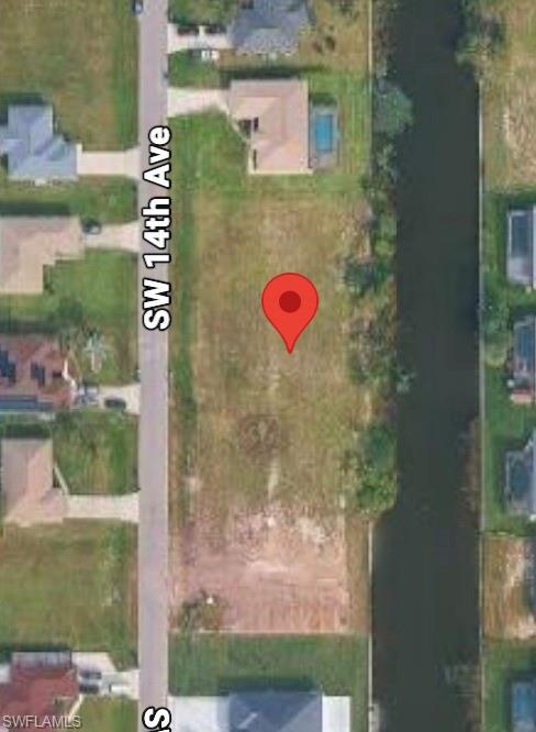 CAPE CORAL - Land