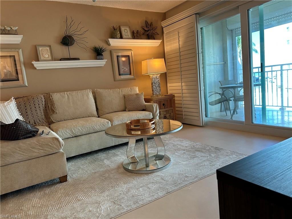 LEONARDO ARMS BEACH CLUB - Residential