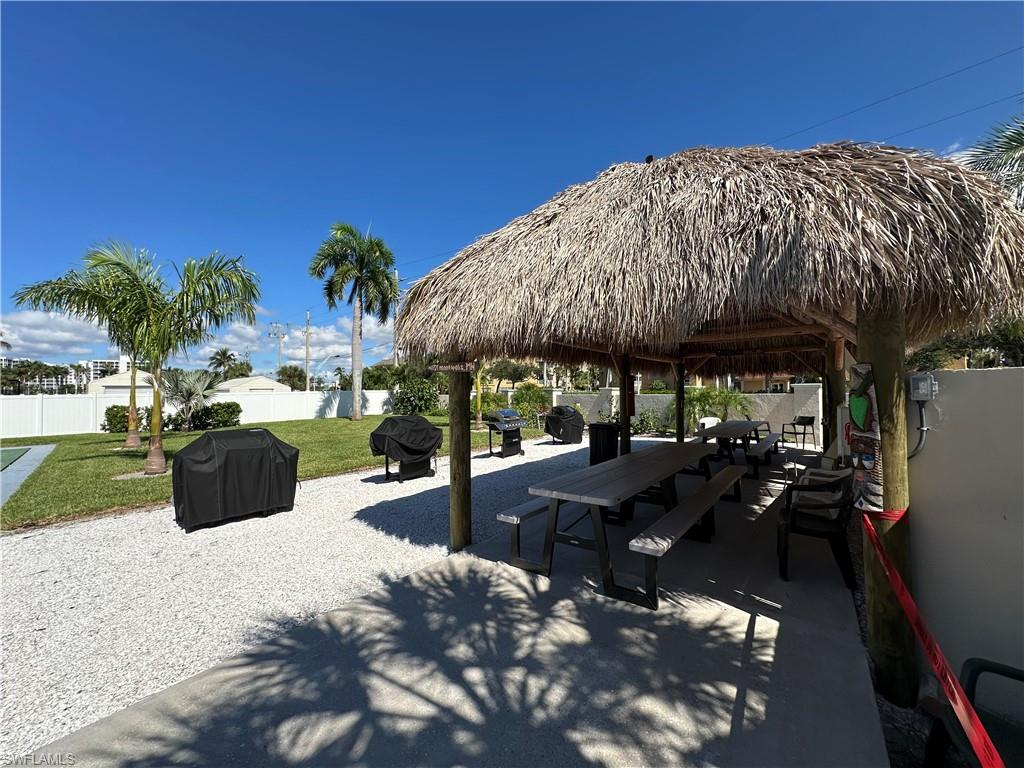 LEONARDO ARMS BEACH CLUB - Residential