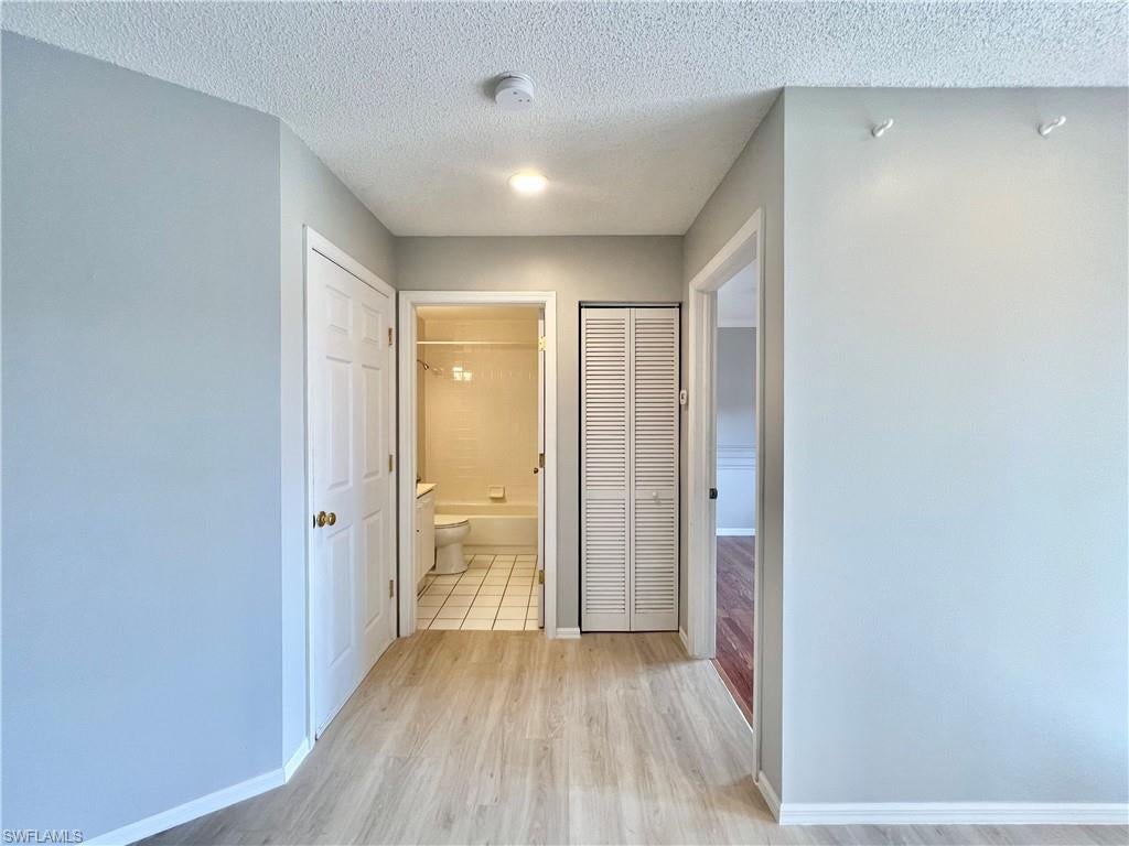 VILLAGES AT EMERALD LAKES - Residential Lease