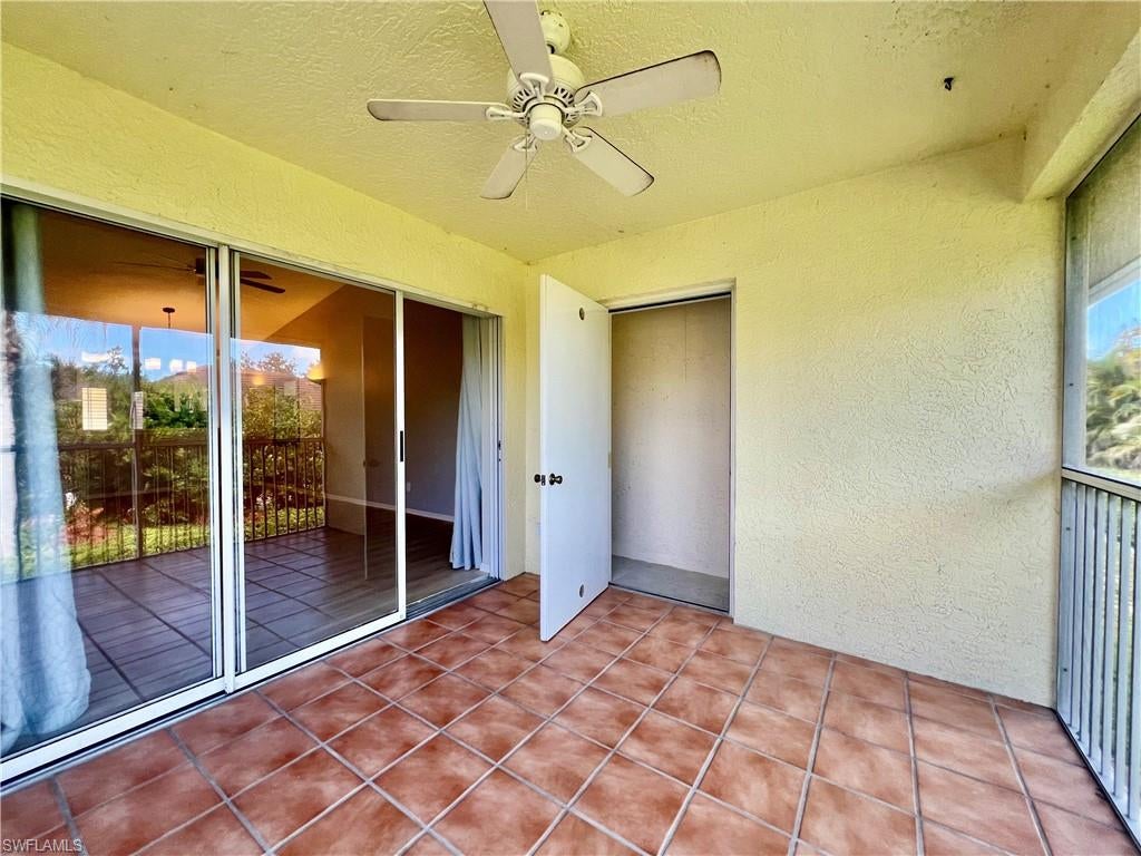 VILLAGES AT EMERALD LAKES - Residential Lease