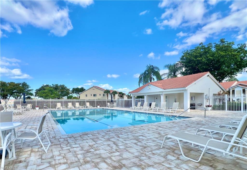 VILLAGES AT EMERALD LAKES - Residential Lease