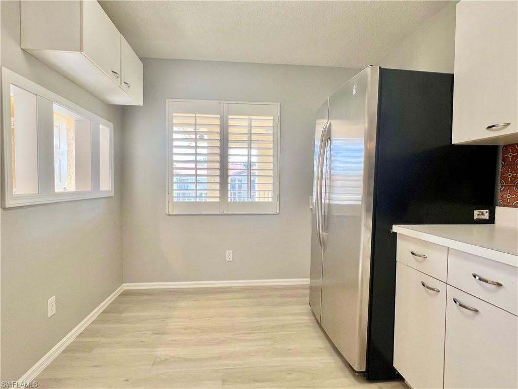 VILLAGES AT EMERALD LAKES - Residential Lease