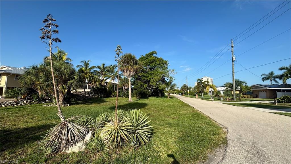 ESTERO BAY SHORES - Land