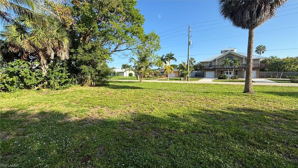 ESTERO BAY SHORES - Land
