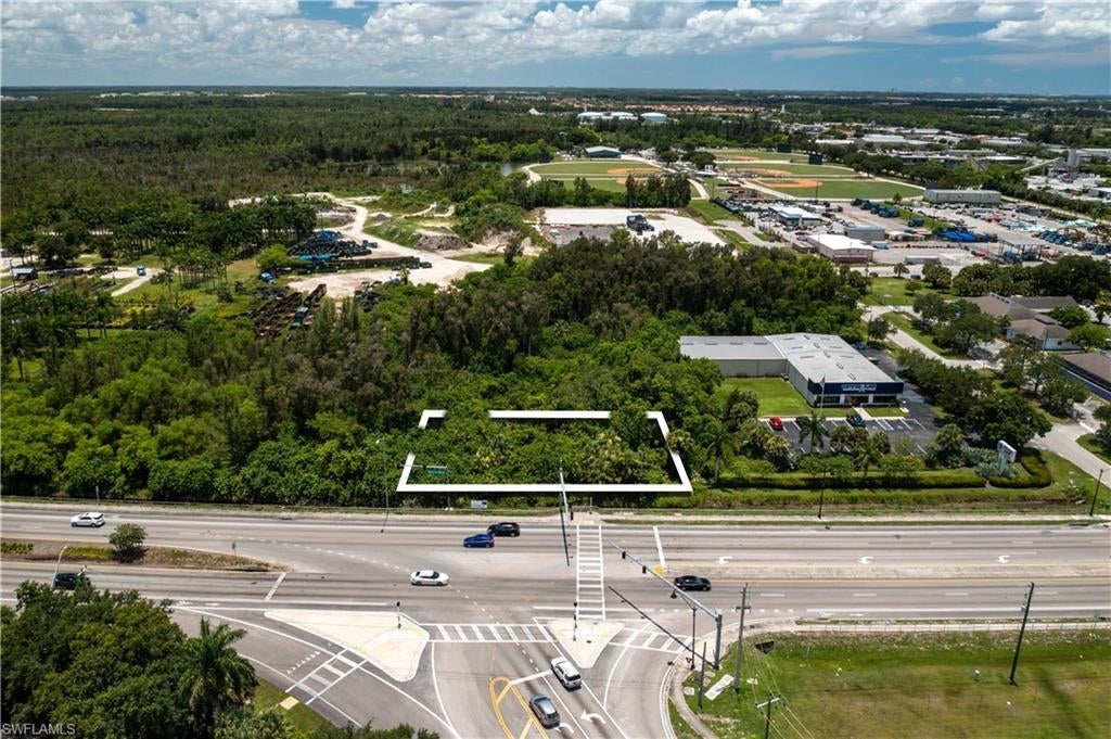FORT MYERS - Land