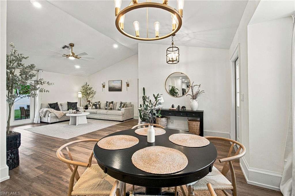 SANDY HOLLOW - Residential