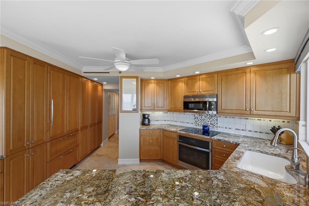PARK SHORE TOWER - Residential Lease