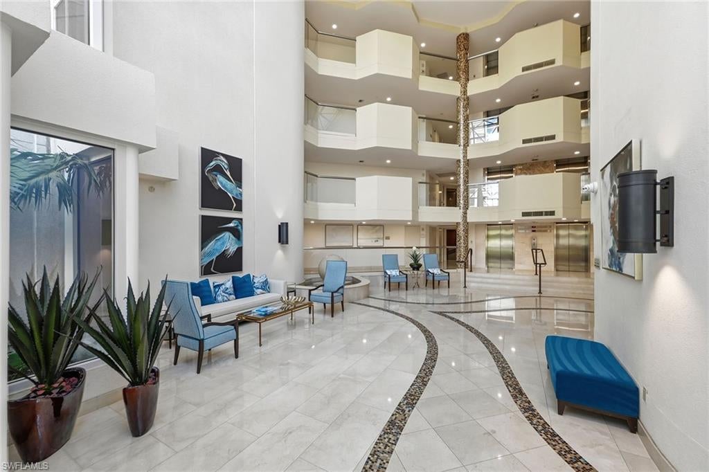 PARK SHORE TOWER - Residential Lease