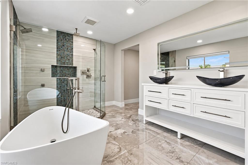 ESTERO RIVER HEIGHTS - Residential