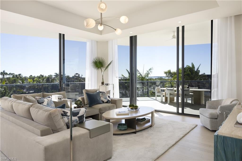 THE RITZ-CARLTON RESIDENCES ESTERO BAY - Residential