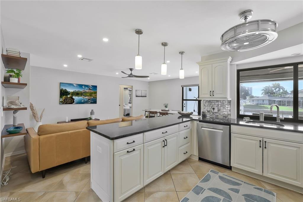 MARCO BEACH - Residential Lease