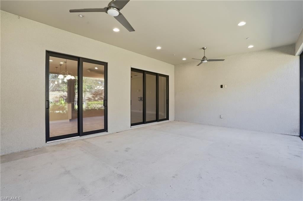 PEBBLE POINTE - Residential