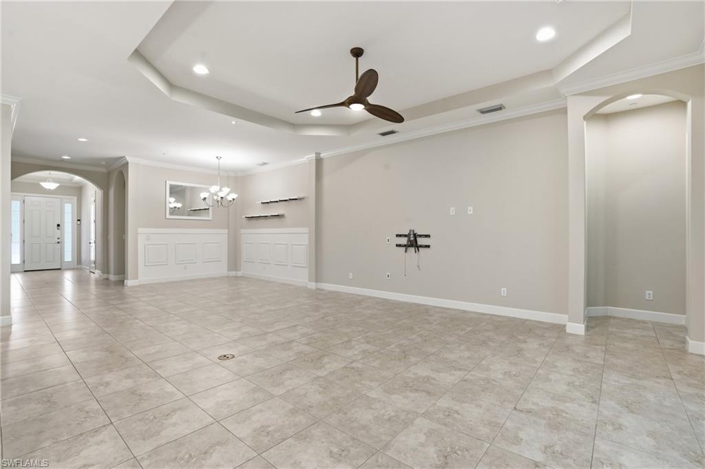 PEBBLE POINTE - Residential