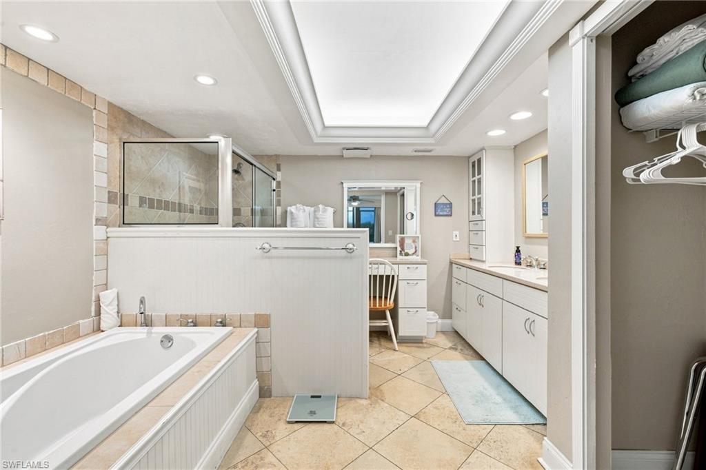 COMPASS POINT CONDO - Residential