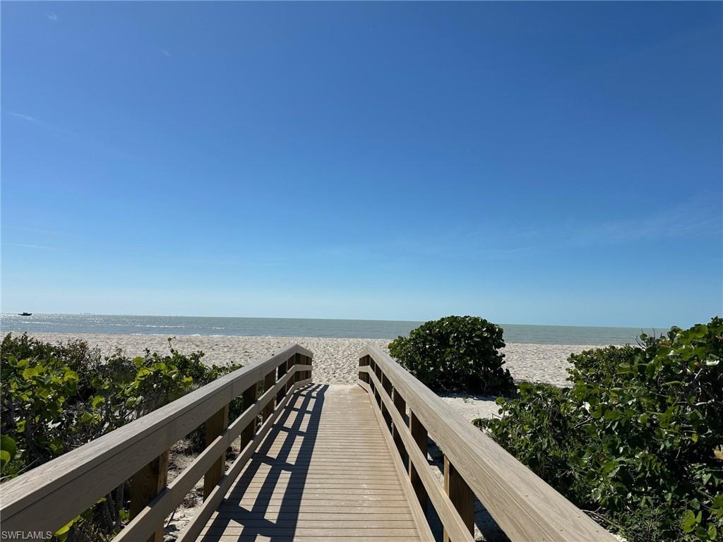 COMPASS POINT CONDO - Residential