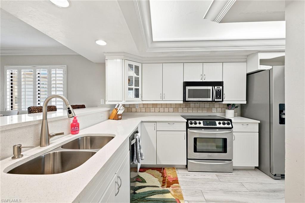 COMPASS POINT CONDO - Residential