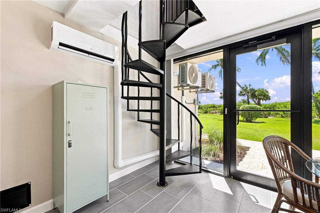COMPASS POINT CONDO - Residential
