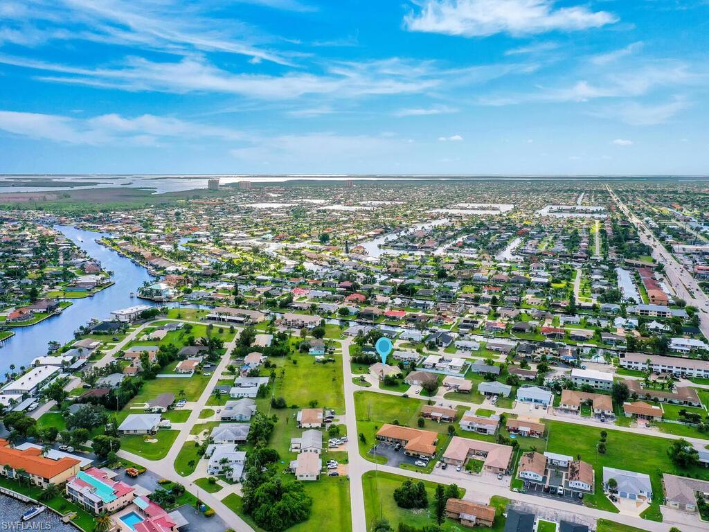 CAPE CORAL - Residential Income