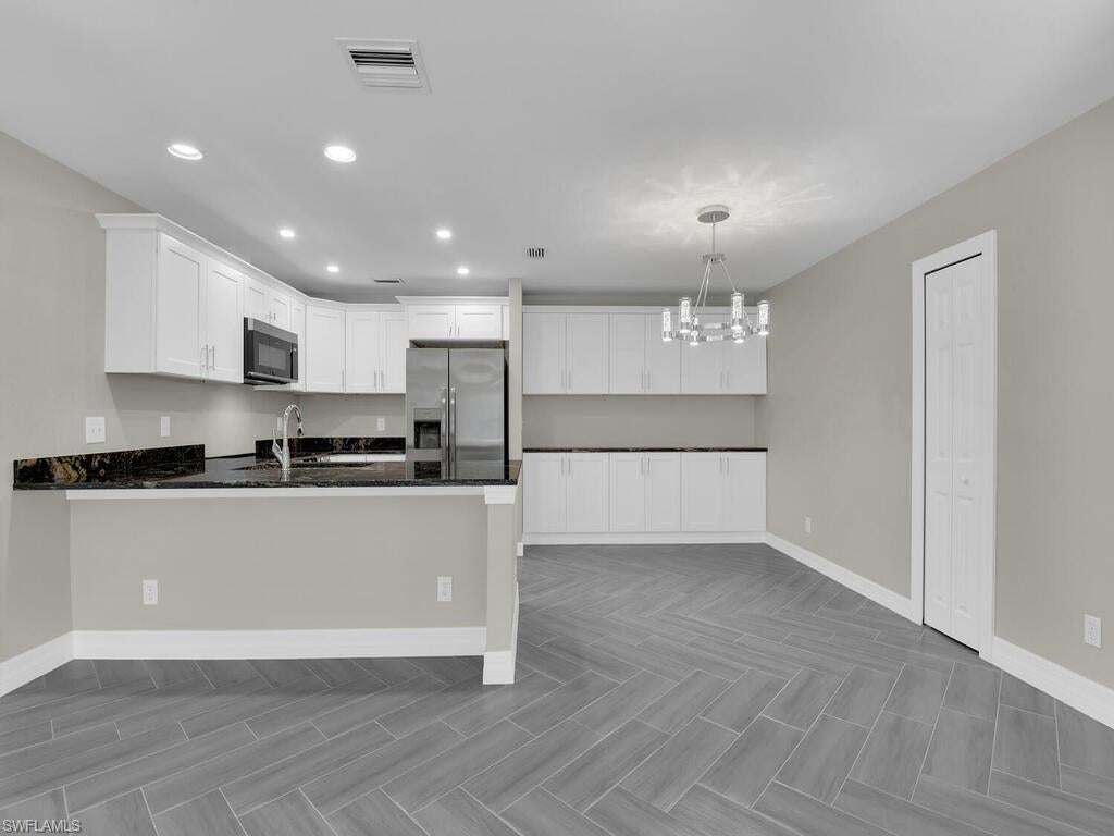 CAPE CORAL - Residential Income