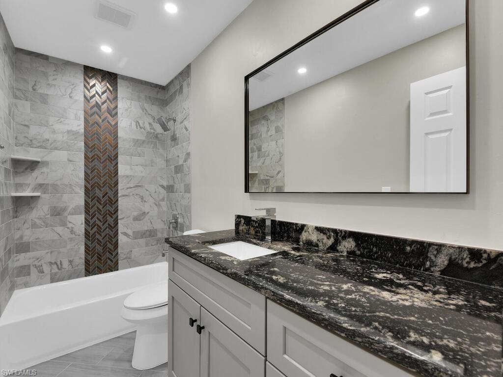 CAPE CORAL - Residential Income