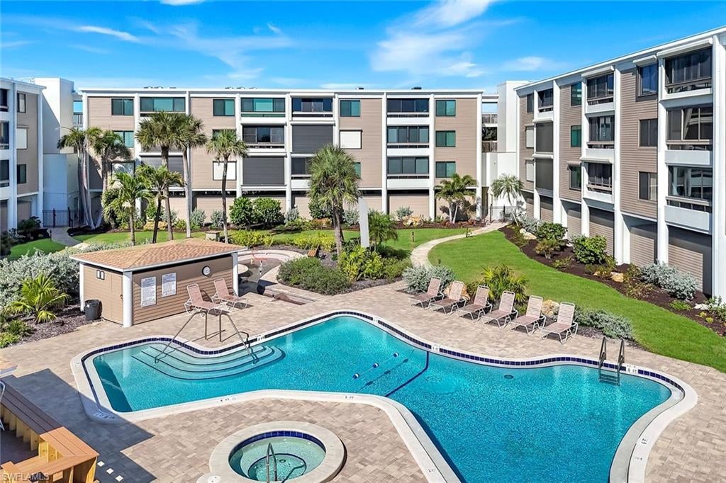 NUTMEG VILLAGE - Residential