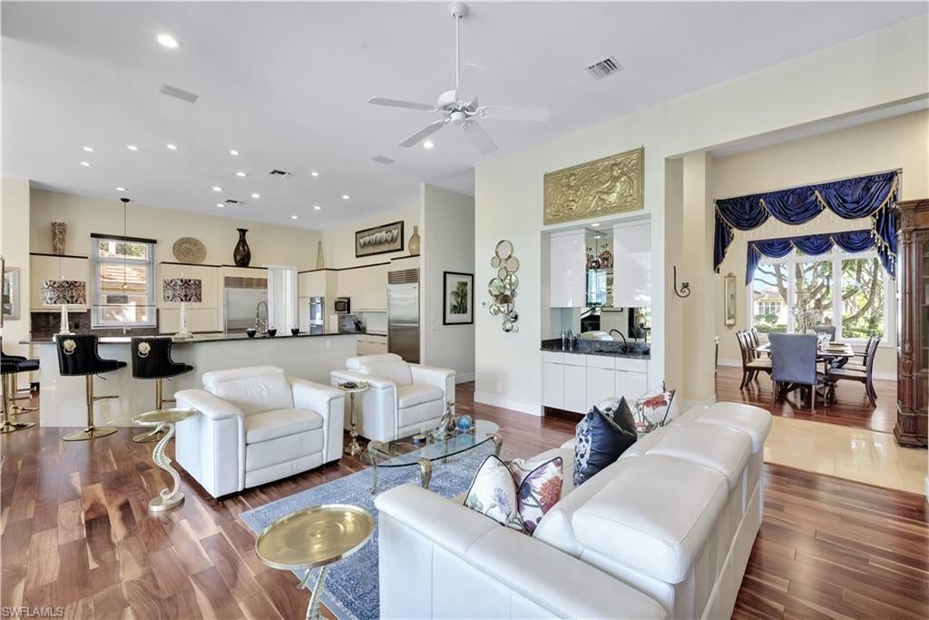 CREEKSIDE - Residential